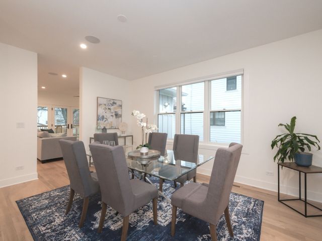 3817 N Lowell Avenue, Chicago, IL 60641