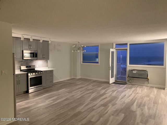 675 Ocean Avenue N 8E, Long Branch, NJ 07740