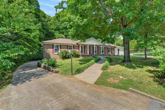 117 Morgan Ct, Clarksville, TN 37040