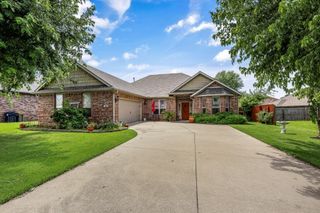 3004 N 16th Street, Rogers, AR 72756