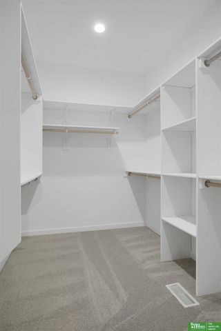 5608 N 213th Street, Elkhorn, NE 68022