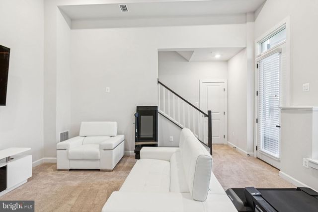 13815 HUNT VALLEY CT, Cockeysville, MD 21030