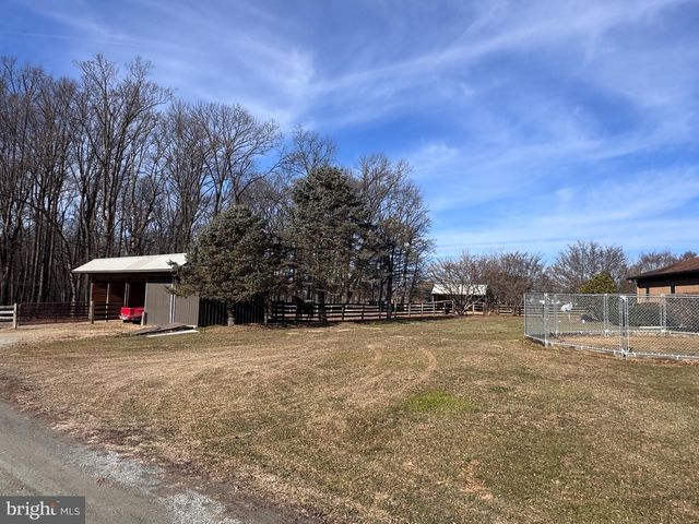 195 DALEVILLE RD, Cochranville, PA 19330