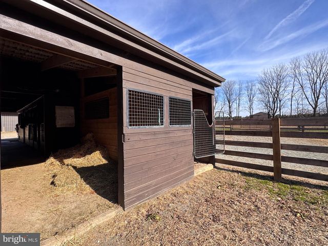 195 DALEVILLE RD, Cochranville, PA 19330