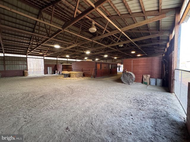195 DALEVILLE RD, Cochranville, PA 19330