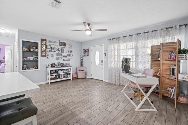 5772 56TH TERRACE N, St Petersburg, FL 33709