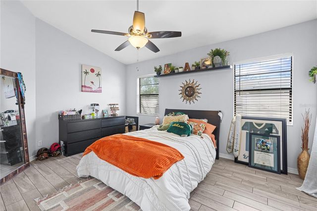 5772 56TH TERRACE N, St Petersburg, FL 33709