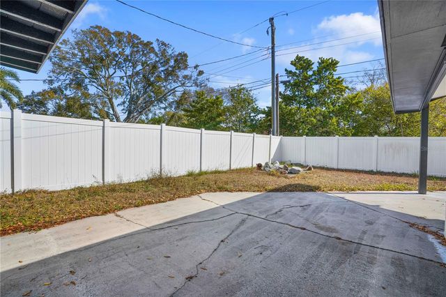 5772 56TH TERRACE N, St Petersburg, FL 33709