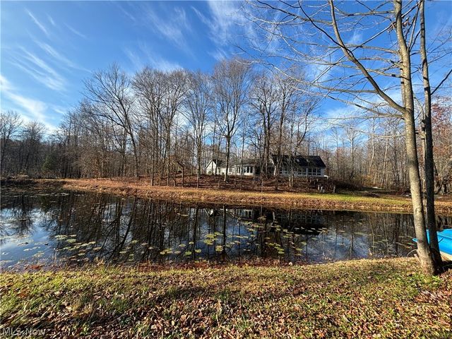 10775 Bell Road, Newbury, OH 44065