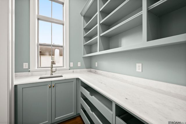 8638 Greenbrier Cove Rd, Saint George, LA 70817