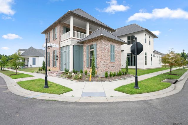 8638 Greenbrier Cove Rd, Saint George, LA 70817