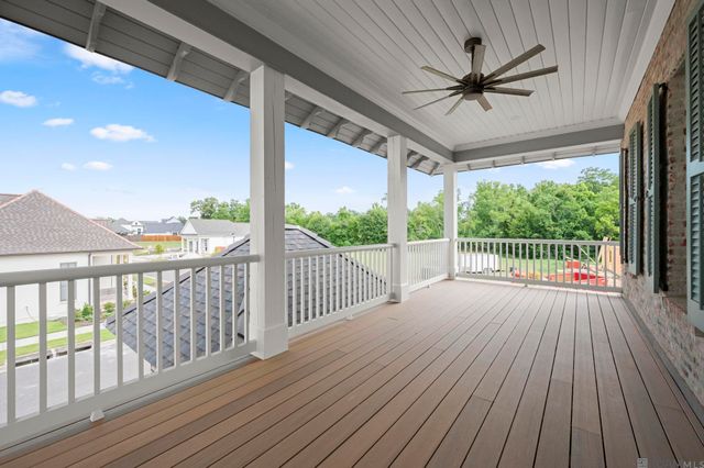 8638 Greenbrier Cove Rd, Saint George, LA 70817
