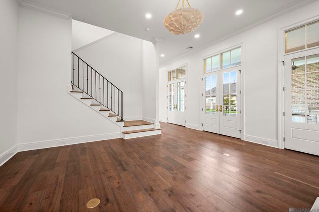 8638 Greenbrier Cove Rd, Saint George, LA 70817