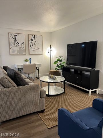 5404 River Glen Drive 353, Las Vegas, NV 89103