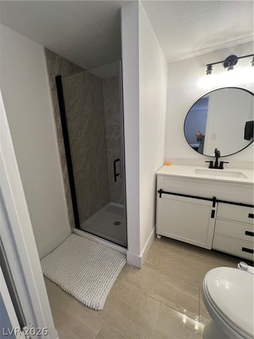 5404 River Glen Drive 353, Las Vegas, NV 89103