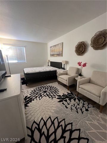 5404 River Glen Drive 353, Las Vegas, NV 89103