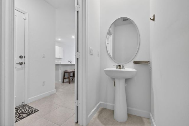 846 SE Grovebush Lane, Port St Lucie, FL 34984