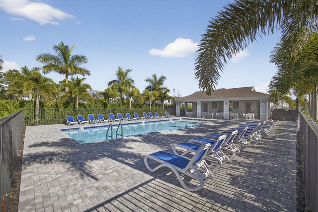 846 SE Grovebush Lane, Port St Lucie, FL 34984