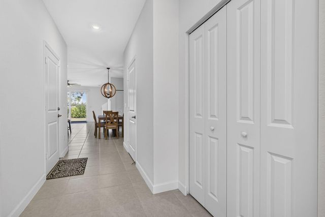 846 SE Grovebush Lane, Port St Lucie, FL 34984