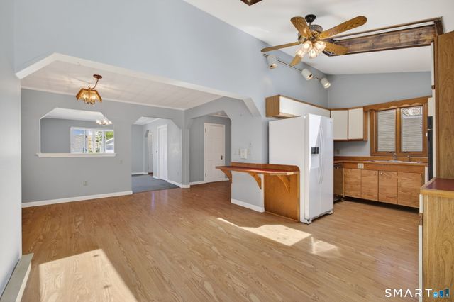 19 High Street, Groton, CT 06340