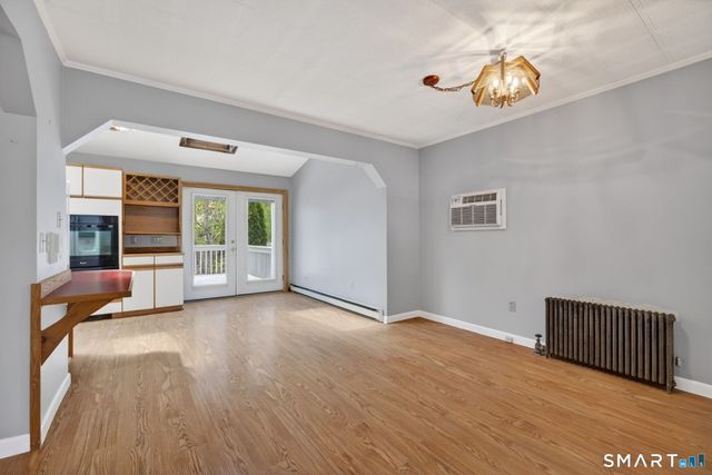 19 High Street, Groton, CT 06340