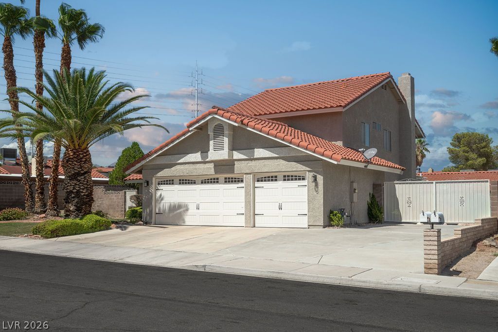 8420 Eddy Stone Avenue, Las Vegas, NV 89117 — photo 4