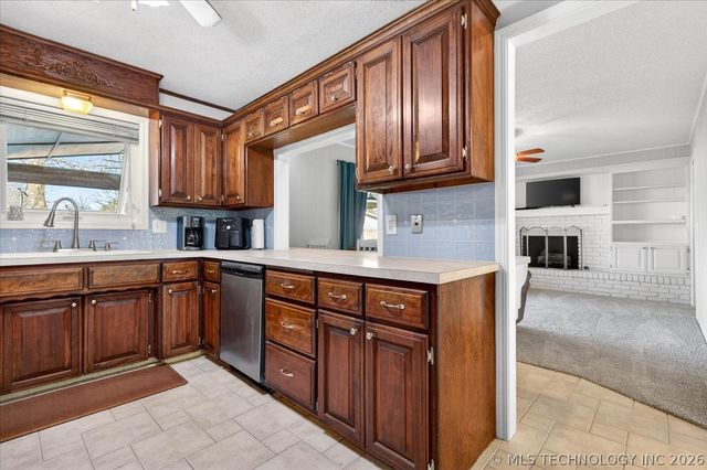 1776 Harned Drive, Bartlesville, OK 74006