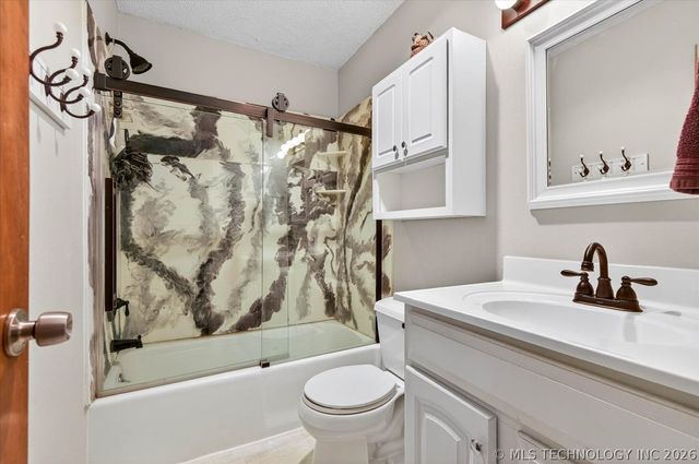 1776 Harned Drive, Bartlesville, OK 74006