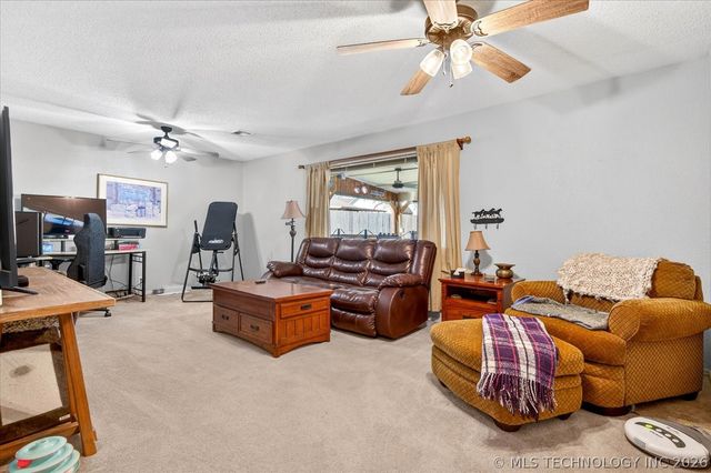 1776 Harned Drive, Bartlesville, OK 74006