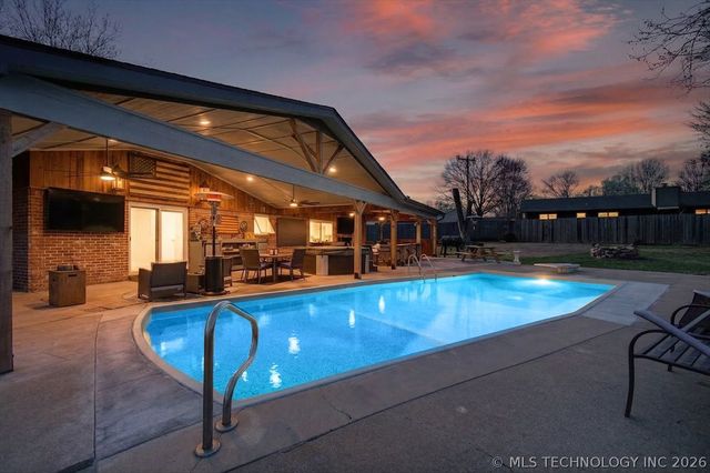 1776 Harned Drive, Bartlesville, OK 74006