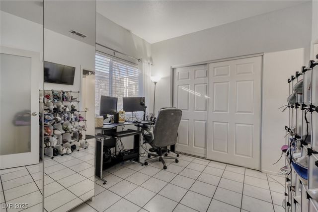 8725 West Flamingo Road 134, Las Vegas, NV 89147