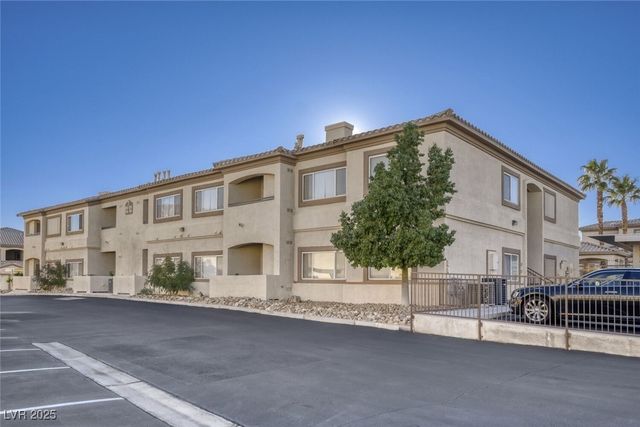 8725 West Flamingo Road 134, Las Vegas, NV 89147