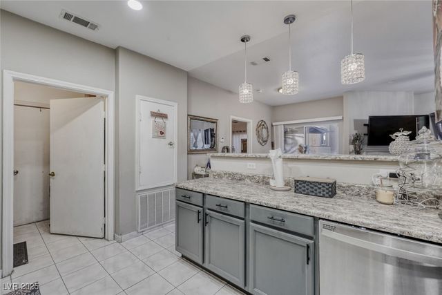 8725 West Flamingo Road 134, Las Vegas, NV 89147