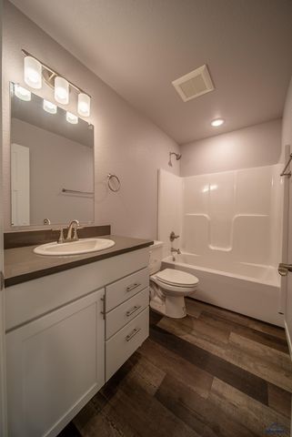 577 ANTIETAM DR, Box Elder, SD 57719