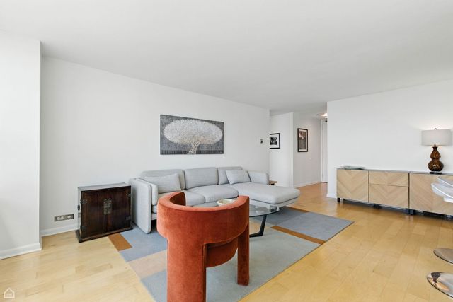 1700 E 56th Street 2809, Chicago, IL 60637