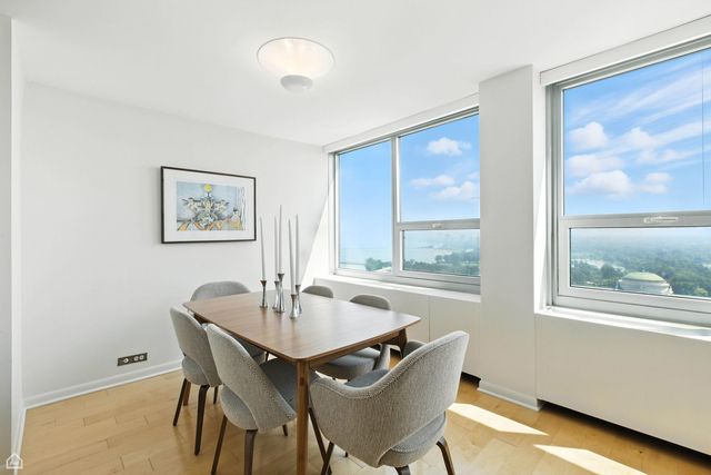 1700 E 56th Street 2809, Chicago, IL 60637