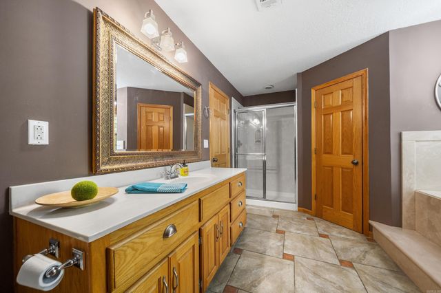 447 Long Beach Drive, Hot Springs, AR 71913