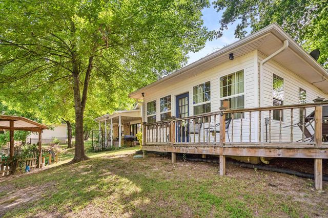 447 Long Beach Drive, Hot Springs, AR 71913