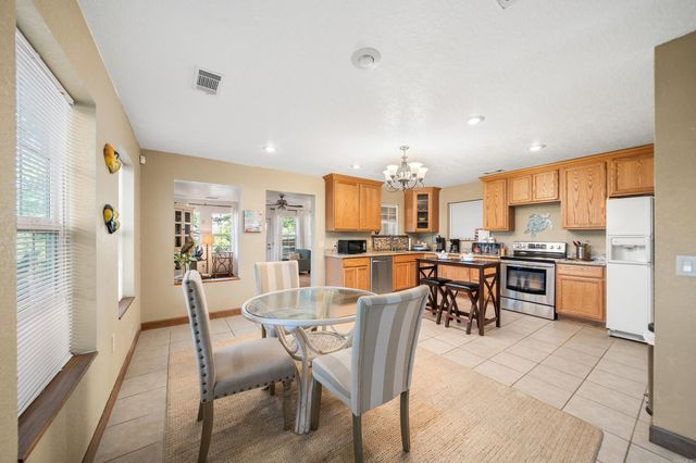 447 Long Beach Drive, Hot Springs, AR 71913