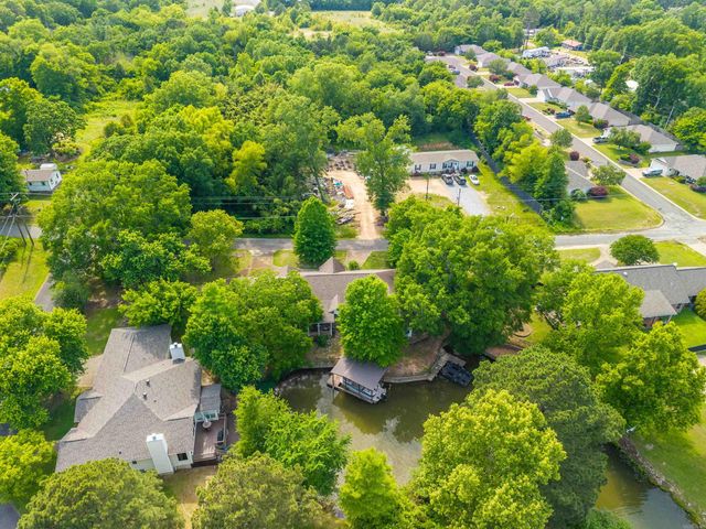 447 Long Beach Drive, Hot Springs, AR 71913