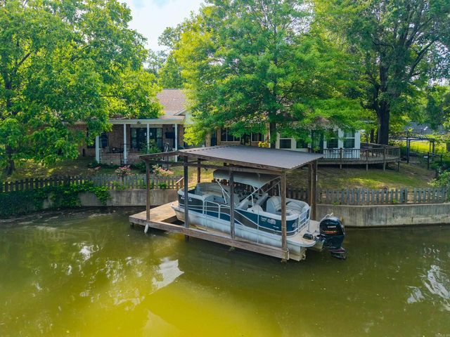 447 Long Beach Drive, Hot Springs, AR 71913