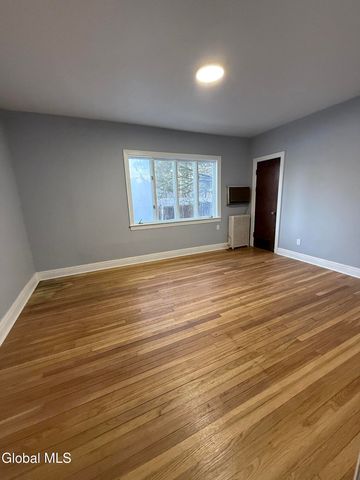 148 N Arlington Avenue, Gloversville, NY 12078