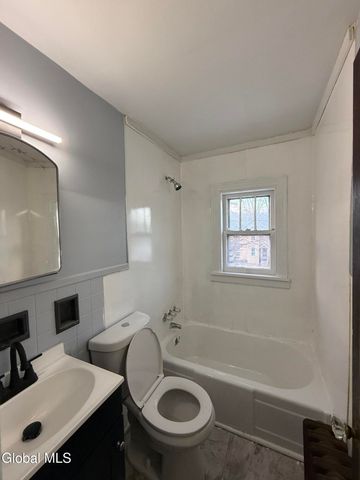 148 N Arlington Avenue, Gloversville, NY 12078