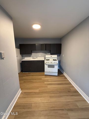148 N Arlington Avenue, Gloversville, NY 12078
