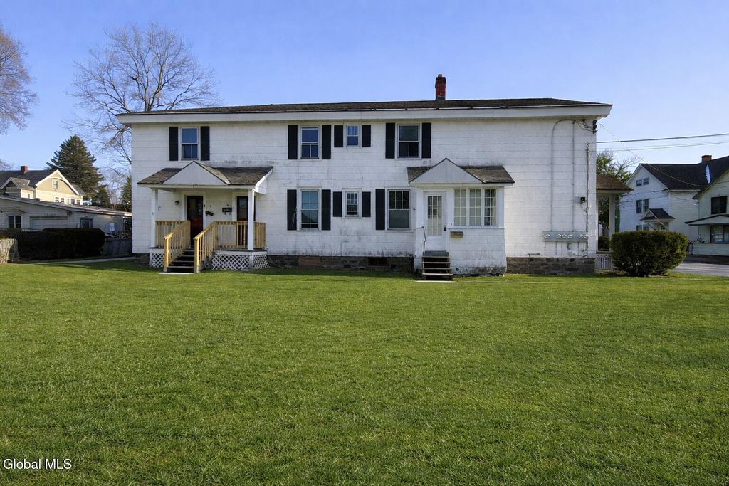 148 N Arlington Avenue, Gloversville, NY 12078