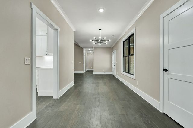 1696 Ridge View Dr, Dalton, GA 30720