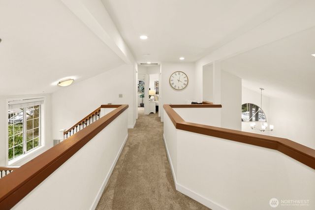 24341 SE 42nd Place, Issaquah, WA 98029