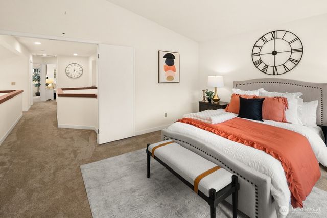 24341 SE 42nd Place, Issaquah, WA 98029