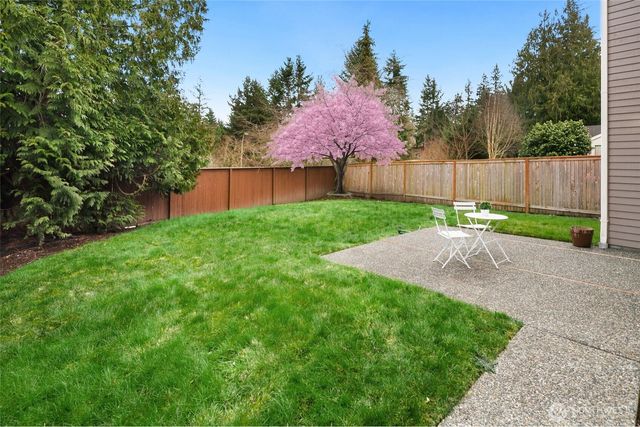 24341 SE 42nd Place, Issaquah, WA 98029