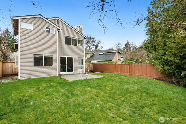 24341 SE 42nd Place, Issaquah, WA 98029